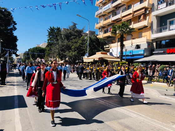 Με κάθε επισημότητα γιορτάστηκε η επέτειος της 25ης Μαρτίου στην Αλεξανδρούπολη (φωτό+video)