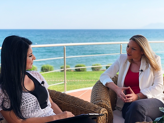 Νατάσα Γκαρά: "Οι νέοι έχουν τη δυνατότητα να "ζωγραφίσουν""