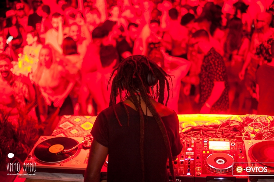 Πάρτυ - έπος με Mr. Raoul K στο Ammo Ammo (video + photos)