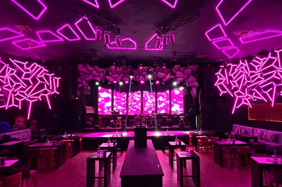 Η διασκέδαση της πόλης επιστρέφει στο... θρόνο της - Το Pico by night ανοίγει