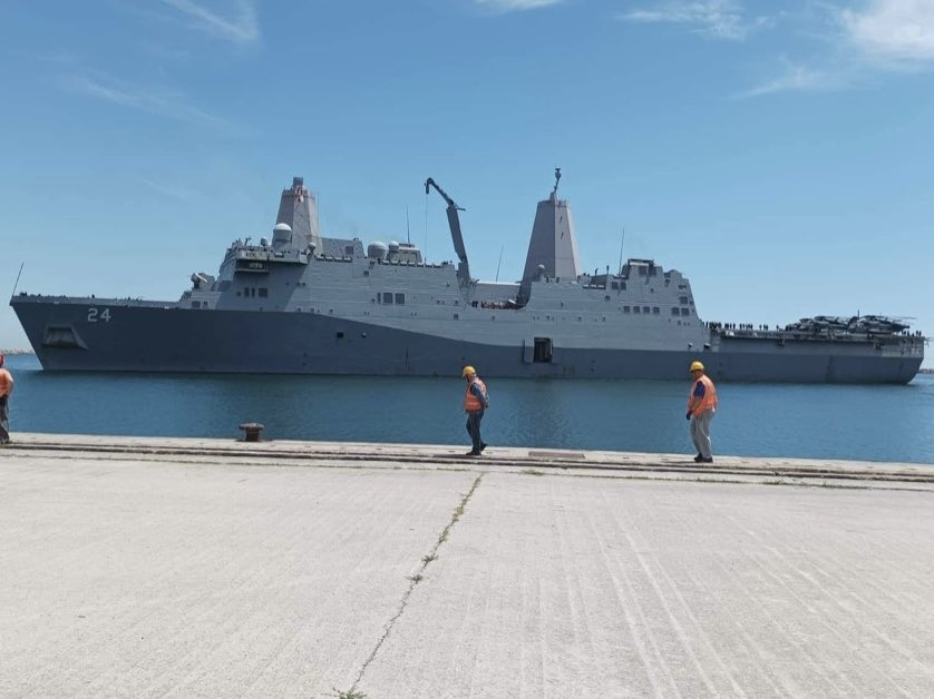 Tο Αμερικάνικο USS Arlington "έδεσε" στην Αλεξανδρούπολη (video + photo)