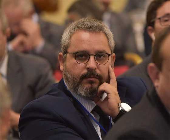 Ο Σταύρος Σταυράκογλου επανέρχεται στο προσκήνιο