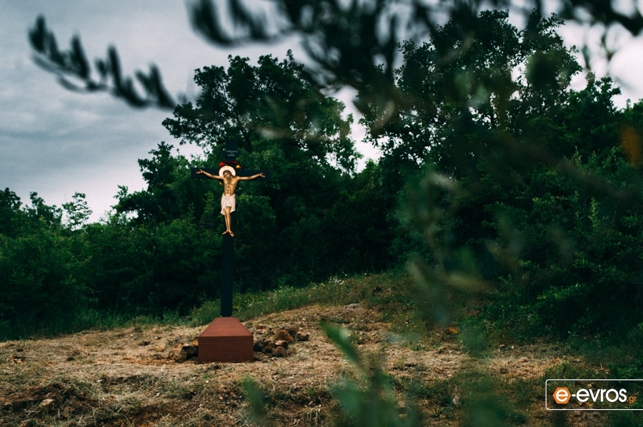 Τη Μεγάλη Πέμπτη το βράδυ η Εκκλησία θα μάς συγκλονίσει παρουσιάζοντάς μας τη Σταύρωση του Θεανθρώπου.
