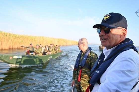 Ο Υπουργός Άμυνας στο Δέλτα του Έβρου.