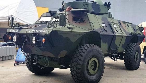 Τα οχήματα διαθέτουν προηγμένο σύστημα θωράκισης.