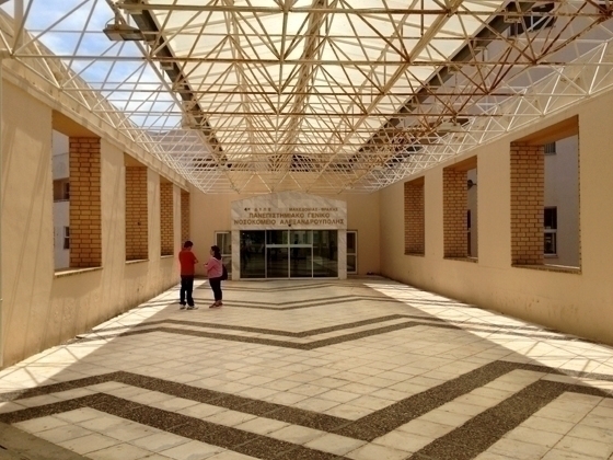 Θετικός στον κορονοϊό Αλεξανδρουπολίτης