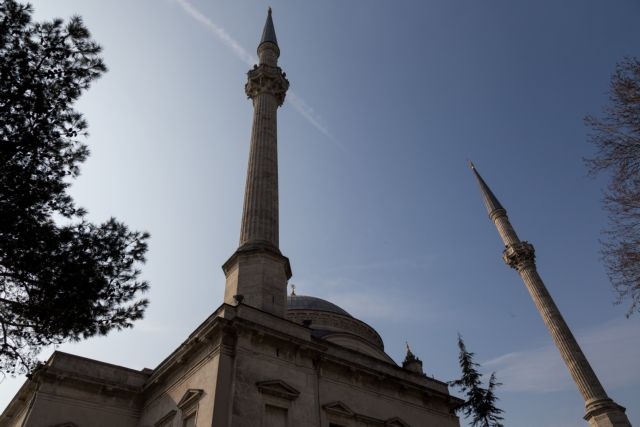 To υπουργείο Παιδείας έδωσε άδεια για ανέγερση νέου τζαμιού στη Θράκη