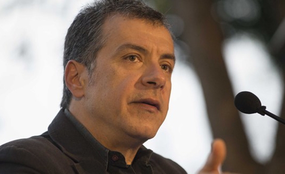 Ο Σταύρος Θεοδωράκης επισκέπτεται την Αλεξανδρούπολη 