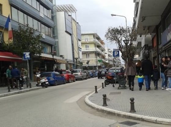 Ποια καταστήματα ανοίγουν από τη Δευτέρα - Οι κανόνες λειτουργίας τους