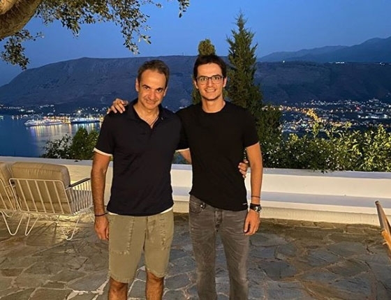 Δεν θα παραστεί στην ορκωμοσία του γιου του στην Αλεξανδρούπολη ο Κυριάκος Μητσοτάκης