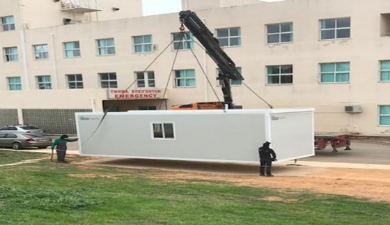 ΠΓΝΑ: Δωρεά δύο οικίσκων αναμονής πολιτών για test Covid-19 από την Ύπατη Αρμοστεία των Ηνωμένων Εθνών