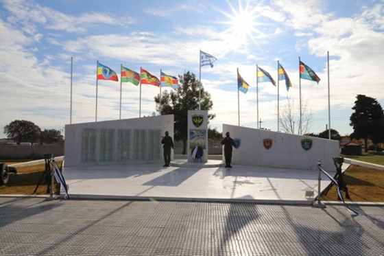 Αποκαλυπτήρια μνημείου πεσόντων της ΧΙΙ Μ/Κ ΜΠ στην Αλεξανδρούπολη(φωτο)