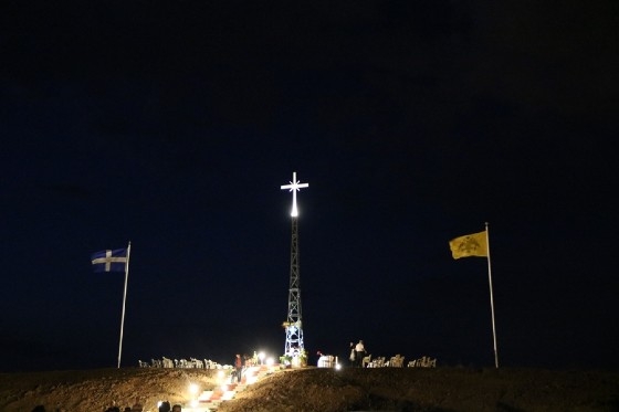 Αντιδράσεις στην Τουρκία για τον μεγάλο φωτεινό Σταυρό που τοποθετήθηκε στην Νέα Βύσσα και είναι ορατός στην Αδριανούπολη