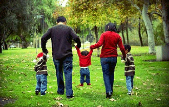 Το Δ.Σ. καλεί τα μέλη του Συλλόγου να καταθέσουν τις προτάσεις και τα σχόλιά τους.