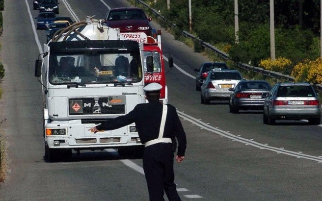 Απαγόρευση κυκλοφορίας φορτηγών ωφελίμου φορτίου άνω του 1,5 τόνου κατά την περίοδο των εορτών