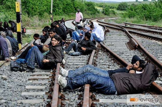 VICE: "Oι μεταναστευτικές ροές από τον Έβρο προς την ενδοχώρα λειτουργούν κανονικά"