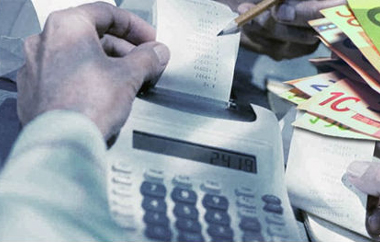 Aπό την 1η Ιανουαρίου έχουν καταργηθεί τα ανώτατα όρια που ίσχυαν για τα πρόστιμα.