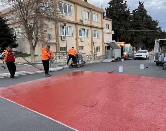 Με στόχο την ασφαλή διέλευση των πεζών και την αποφυγή ατυχημάτων η Αλεξανδρούπολη αποκτά "έξυπνες" διαβάσεις.