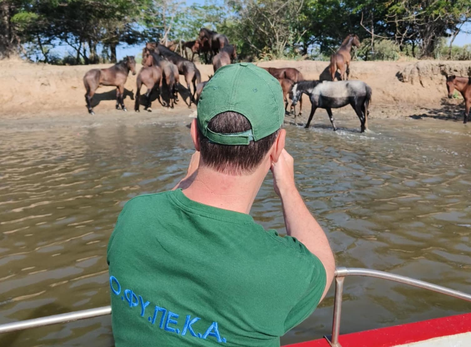 Η κινητοποίηση ήρθε μετά από επιτόπιες μετρήσεις που πραγματοποίησε η Μονάδα Διαχείρισης, κατά τις οποίες διαπιστώθηκε η πλήρης έλλειψη γλυκού νερό.