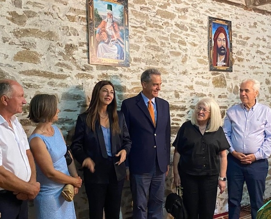 Επίσκεψη Ζαχαράκη και Συρίγου στη Ρούσσα σε κλίμα συγκίνησης