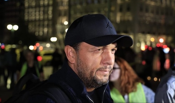 Ο πατέρας του Ντένις έρχεται στην Αλεξανδρούπολη.