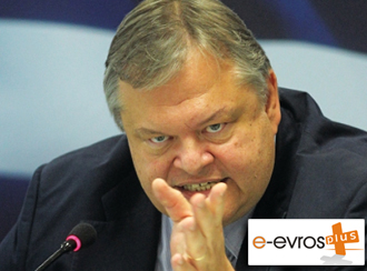 Η αποκαθήλωση των σωτήρων...