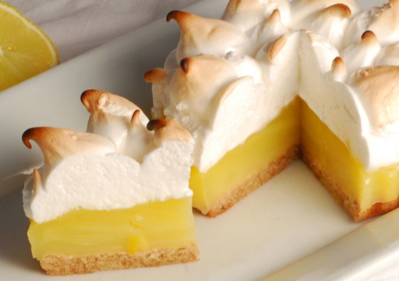 Γλυκός πειρασμός από το «Σπίτι του Γλυκού»: Lemon pie.