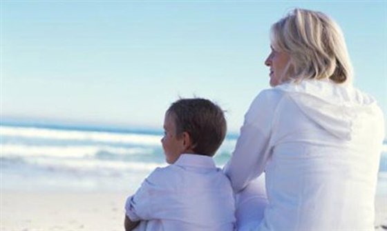 Μηνιαίο επίδομα από τους Δήμους για παιδιά που στερούνται πατρικής προστασίας.