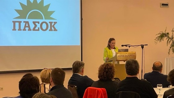 Έφη Μπιλιμπίνη - Βραδέλη: Το προσωπικό της στίγμα έδωσε με την προεκλογική της ομιλία 