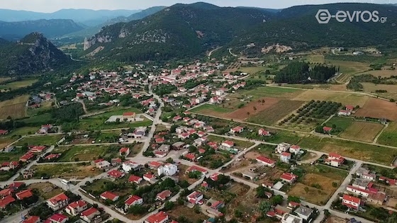 Η ΔΕΥΑΑ με ανακοίνωσή της καλούσε τους κατοίκους του οικισμού να μην χρησιμοποιούν το νερό προς πόση για προληπτικούς λόγους.