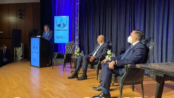 Στιγμιότυπο από την εκδήλωση στο Δημοτικό Θέατρο Αλεξανδρούπολης