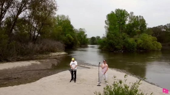 Το πρώτο music video των Crystal Clear!