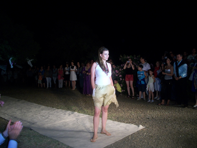 Ένας μοναδικός 'γάμος' στην Παλαιάπολη Σαμοθράκης.