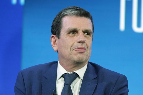 «Απολύτως διαχειρίσιμη η κατάσταση», τόνισε ο υπουργός Μετανάστευσης