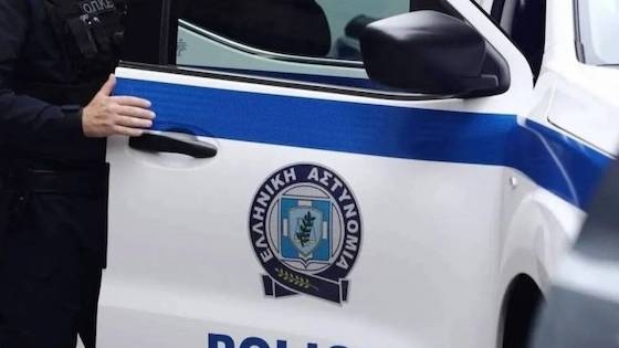 Ο 69χρονος αφέθηκε ελεύθερος καθώς η προσβολή της γενετήσιας αξιοπρέπειας σε εργασιακό περιβάλλον θεωρείται πλημμέλημα.