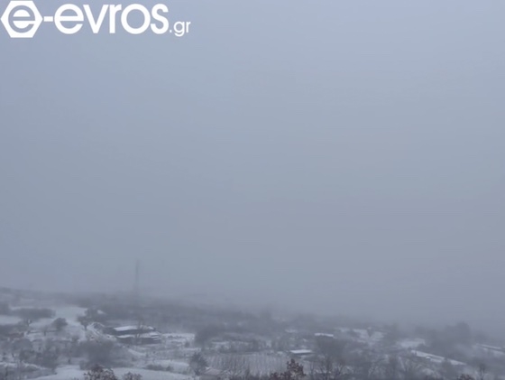 Αυτή είναι η εικόνα από τα υψώματα του Σουφλίου.