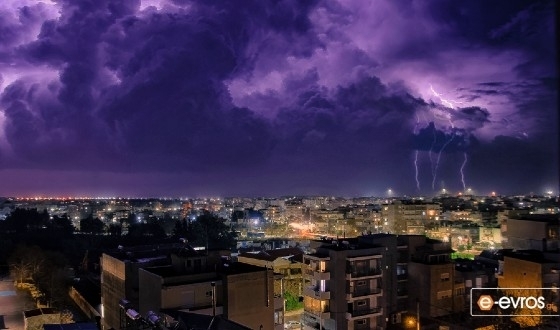 Το Έκτακτο Δελτίο Επιδείνωσης Καιρού αναβαθμίζεται σε Έκτακτο Δελτίο Επικίνδυνων Καιρικών Φαινομένων.