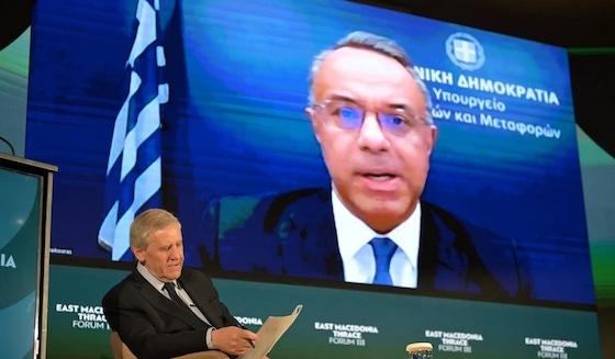 Ο Υπουργός ανέλυσε τις παρεμβάσεις που υλοποιούνται σε πέντε βασικούς άξονες, με έργα στρατηγικής σημασίας.