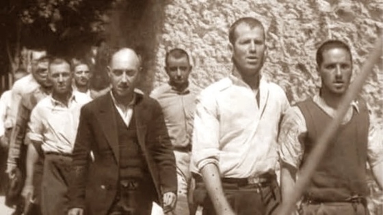 81 χρόνια μετά την εκτέλεσή τους, την πρωτομαγιά του 1944.