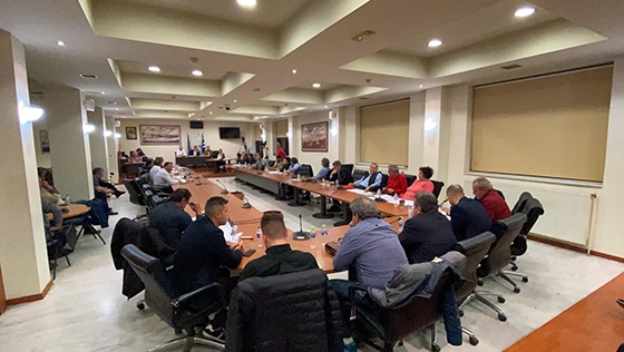 Το αθλητικό "μπαλόνι" & 15 ακόμη θέματα στο Δ.Σ Αλεξανδρούπολης