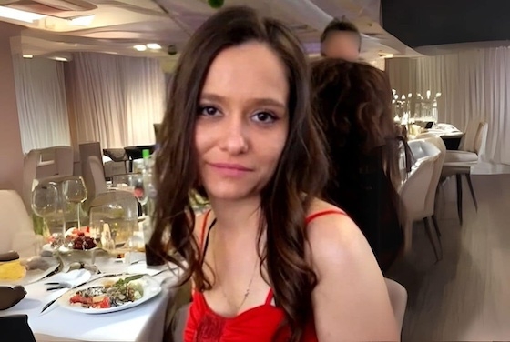 Η Ευγενία διακομίστηκε βαριά τραυματισμένη στην εντατική του Πανεπιστημιακού Γενικού Νοσοκομείου Αλεξανδρούπολης.