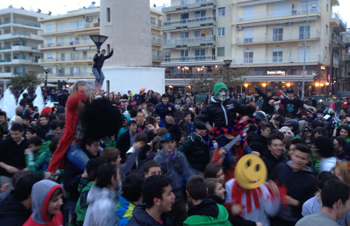 Διότι όπου χαβαλές είμαστε μέσα και εμείς :)