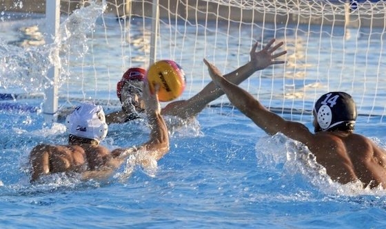 Οι προπονήσεις αποτελούν μέρος της διαδικασίας αξιολόγησης και προετοιμασίας των νεαρών αθλητών για τη συγκρότηση των μελλοντικών Εθνικών Ομάδων Υδατοσφαίρισης.