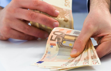 Δεν θα υπάρχει πλαφόν αναφορικά με το ύψος της οφειλής.