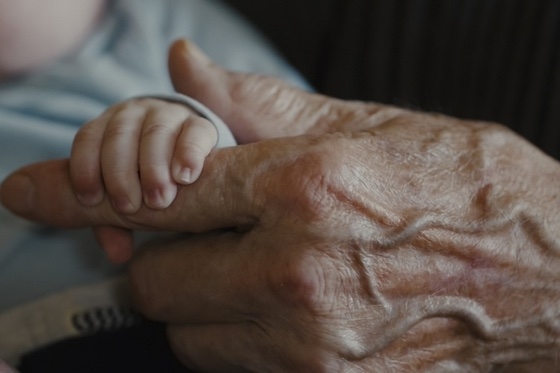 Έβρος: Αρνητικό ισοζύγιο γεννήσεων-θανάτων για τουλάχιστον 38 συνεχόμενα χρόνια 