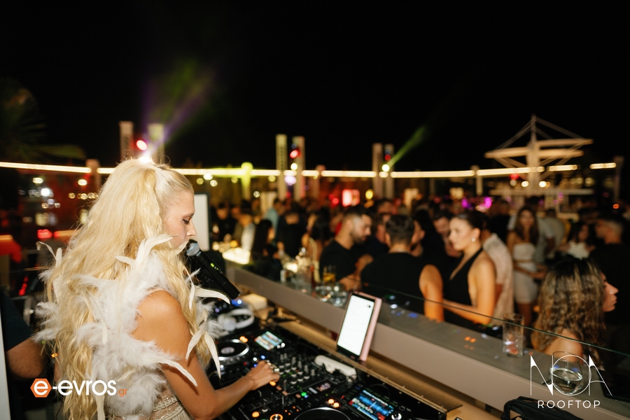 Το Rooftop του ΝΟΑ πήρε "φωτιά" με την ALEXA!