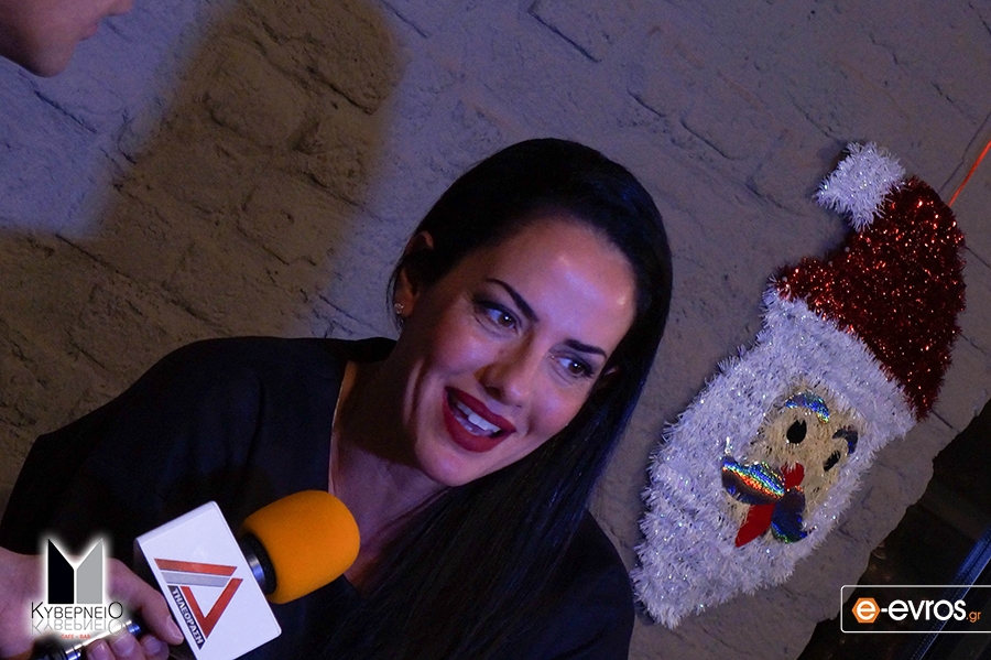 Tα "έσπασε" η Εύη Αδάμ την Παραμονή Χριστουγέννων στο Κυβερνείο