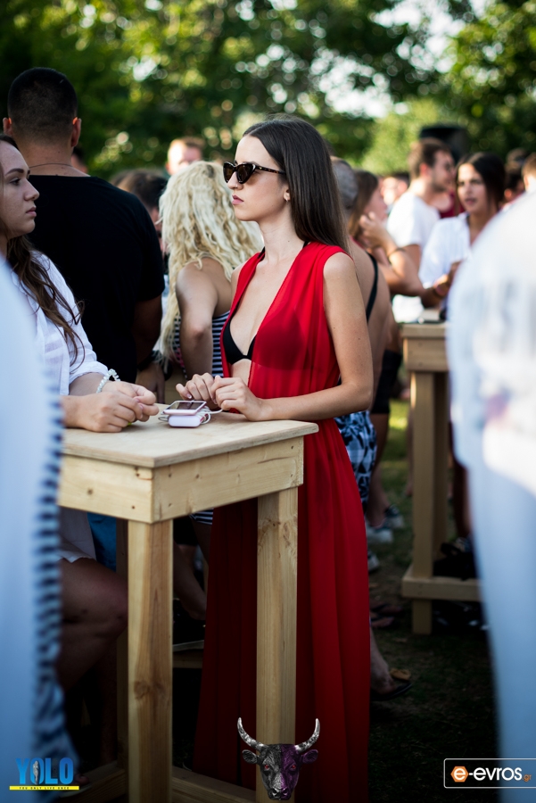 Πανικός στο Yolo με Bad Bulls & Mpelafon!