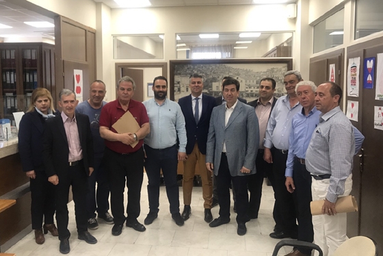 Οι συμμετέχοντες της πρώτης συνεδρίασης του Περιφερειακού Επιμελητηριακού Συμβουλίου