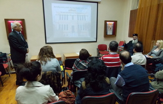 Τα προγράμματα αυτά μπορούν να υποστηρίξουν θεματικές ενότητες πολλών σχολικών μαθημάτων.